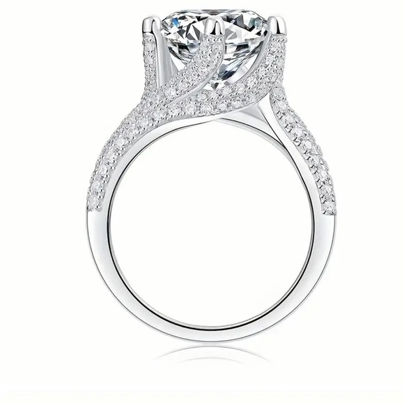 Certified 5ct. Diamond Moissanite Luxury Brilliant Cut Engagement Ring - Picture 3 of 6